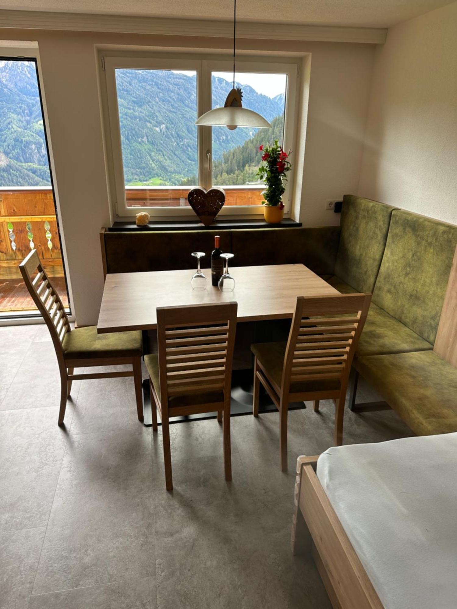 Haus Bergwelt-Inklusiv Super Sommer Card Серфаус Экстерьер фото